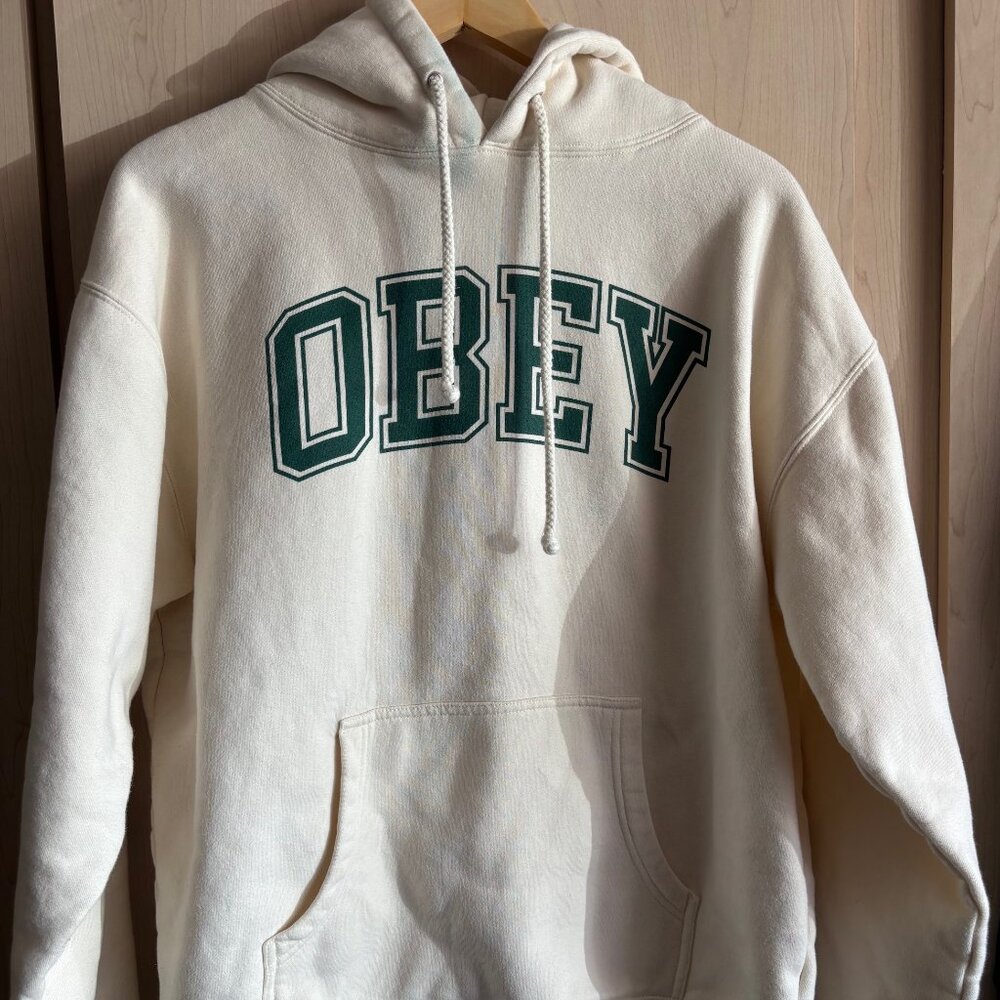 Obey Worldwide Hoodie Size Large L Cream Hooded Sweatshirt Streetwear‎ *Spots